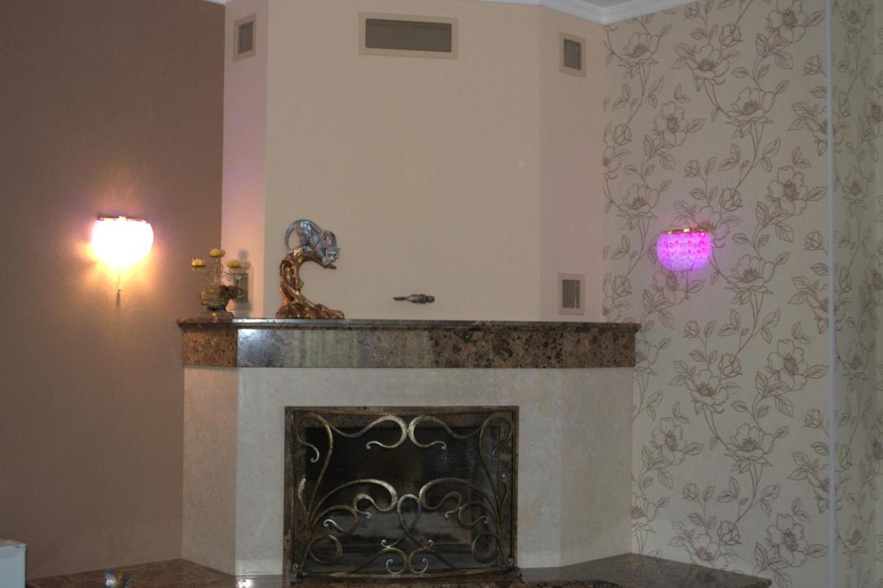 Guest House 12 Mesyatsev Τσορνομόρσκ Εξωτερικό φωτογραφία