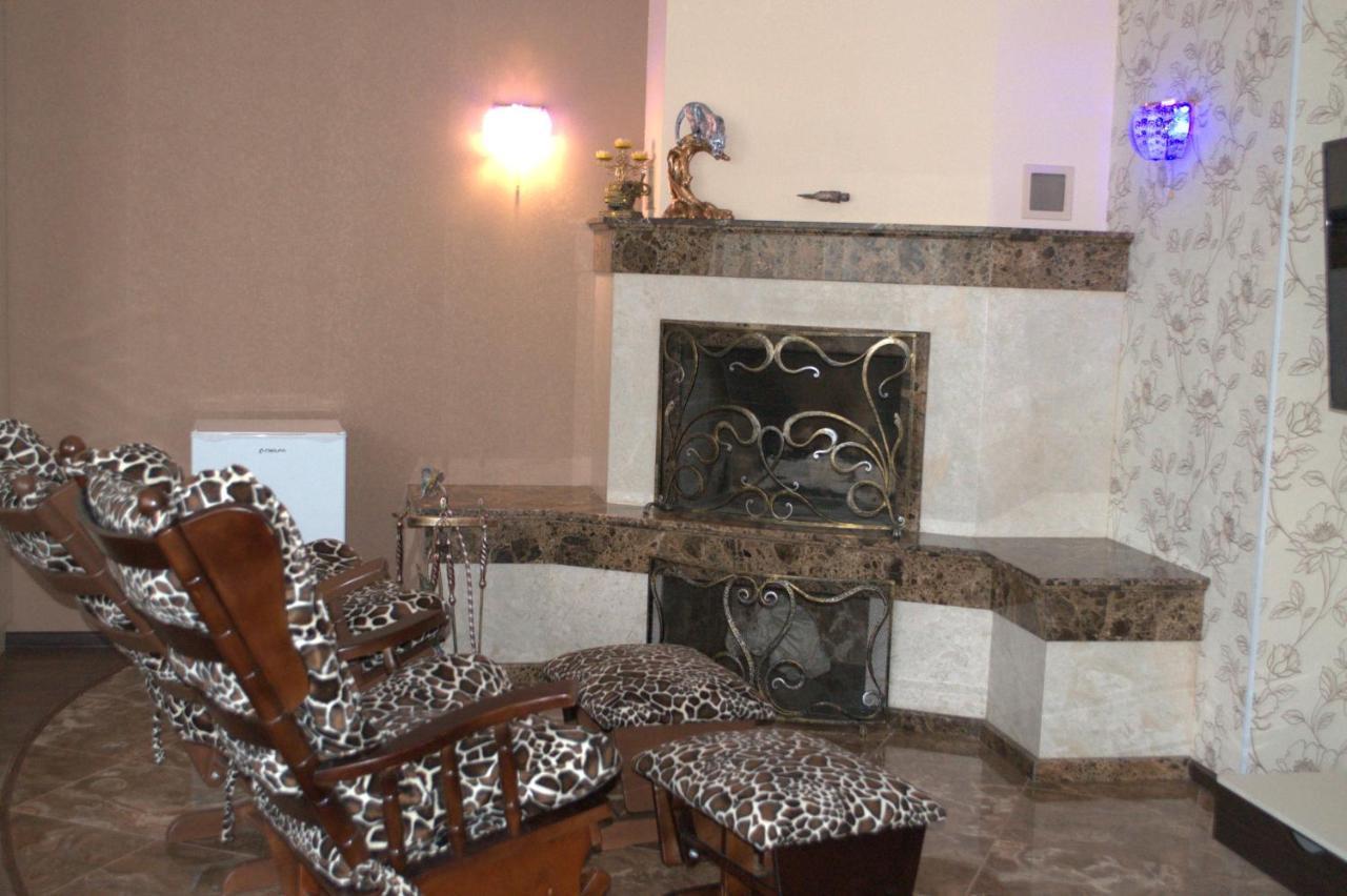 Guest House 12 Mesyatsev Τσορνομόρσκ Εξωτερικό φωτογραφία