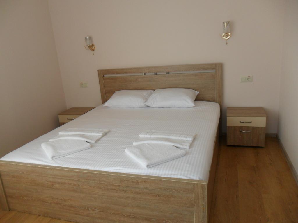Guest House 12 Mesyatsev Τσορνομόρσκ Εξωτερικό φωτογραφία
